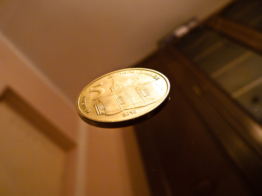 coin_flipping_by_uroskrunic-d36x79r